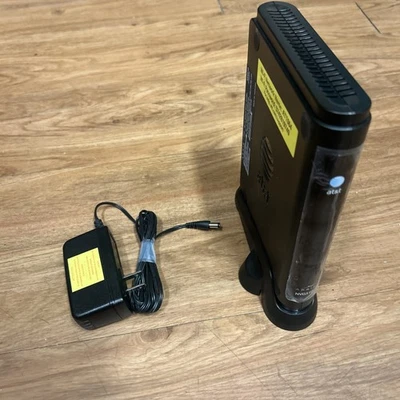 Combo de módem/router DSL Arris NVG510 para AT&T U-Verse 4 puertos Foto 1 de 4