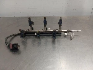 12571078 Rampa Inyectora para CHEVROLET CAPTIVA 3.2 V6 LTX 2007 674012 - Imagen 1 de 10