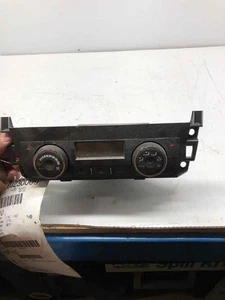 2007 Cadillac DTS Heater A/c Control - Picture 1 of 3