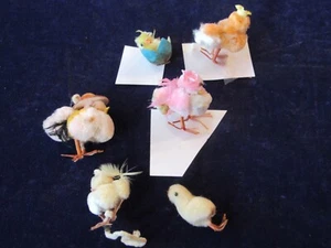 Vintage Chenille Spun Cotton 2" Easter Chick 6 Lot Wire Feet Bonnet Feather ZZ4 - Picture 1 of 10