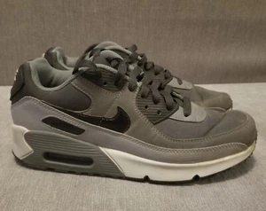 Taglia 6.5Y - Nike Air Max 90 LTR (GS) grigio scuro antracite CD6864-015 - Foto 1 di 9