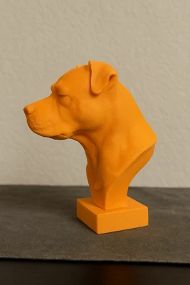 Estatua busto cabeza perro Pit Bull impresa en 3D - Intrincado diseño impreso en 3D Foto 1 de 3