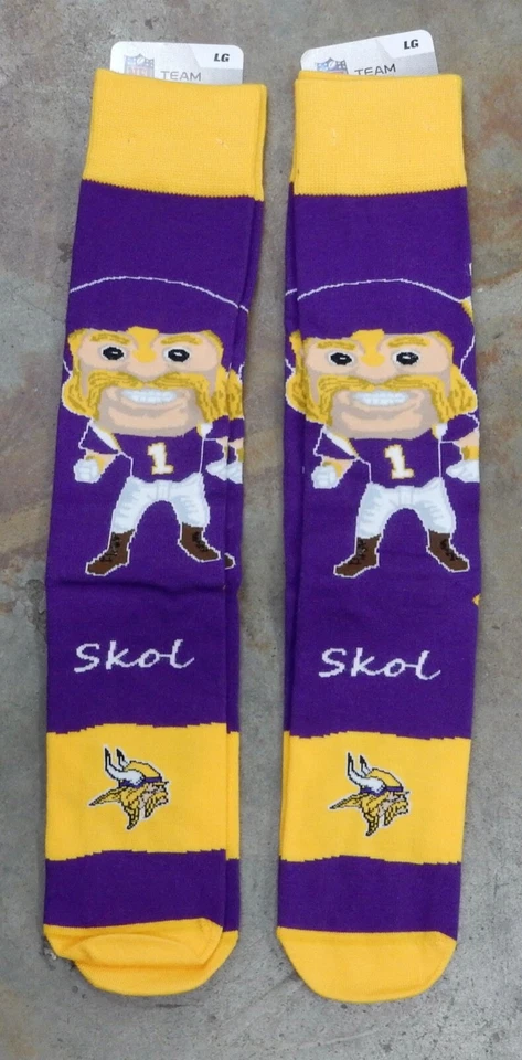 Paquete de 2 calcetines NFL Minnesota Vikings regalo Skor vikingo mascota bandera grande se adapta a 10-13 Foto 1 de 1