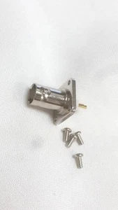 10 x BNC Female Jack with 4 hole Flange Panel Chassis Mount Solder Connector - Picture 1 of 3