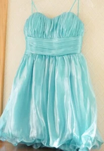 Qurio Aggie Semi Formal Dazzling Shimmering Aqua Girl's Prom Dress SZ Large ~ - Picture 1 of 3