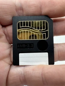 Sanyo 4MB 3.3v Smart Media Memory Card in Perfect Order Digital Camera - Picture 1 of 2