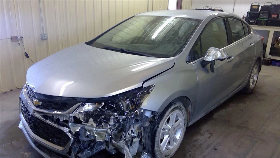 Chevrolet Cruze 2017 2.5L Engine Brain Box 0987 - Изображение 1 из 4