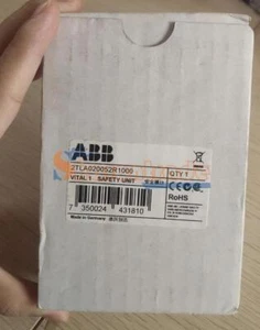 1PCS New ABB 2TLA020052R1000 Safety Relays - Bild 1 von 3