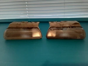 CAR TURN SIGNAL LENS FOR DODGE NEON FRONT RIGHT & LEFT BULBS NOT INCLUDED - USED - Picture 1 of 3