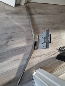 SOPORTE BASE SAMSUNG UE48JS9000 UE55JS9000 Y TORNILLOS BN63-13529B y BN96-35576C  - Imagen 1 de 11