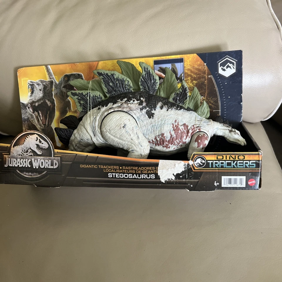 Mattel Jurassic World Big Action Stegosaurus 35cm Ages 4 HLP24