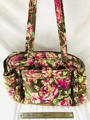 Bolso de hombro Vera Bradley acolchado marrón con rosas rosas rosas pañales con cambiador Foto 1 de 4