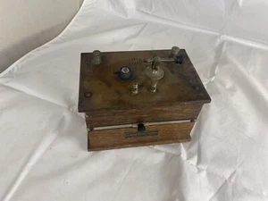 ANTIQUE WOOD CRYSTAL RADIO SET Lawsam Electric Company. Rare Set Great Condition - Picture 1 of 12