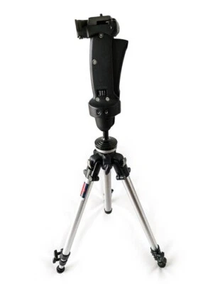 Bogen Manfrotto 3001 Tripod with 2 Camera Mounts - Image 1 of 4