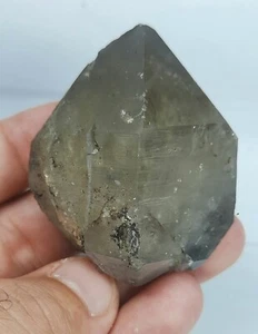 Grey quartz crystal from zagi mountains kpk pakistan. - Picture 1 of 8