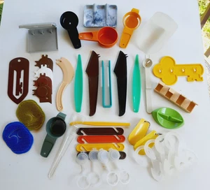 *40* Vintage Tupperware Hostess Gift Party Kitchen Gadget Tools Mixed Colors - Picture 1 of 9