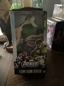 Nueva figura de acción Hasbro Avengers Assemble Hulk Titan Hero Series 12" - Imagen 1 de 6