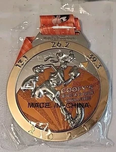 Walt Disney World GOOFY'S CHALLENGE Run 2021 Running Race Medal Marathon Spinner - Picture 1 of 2