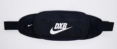 Riñonera Nike Waist Pack Dubai para adultos negra/blanca Foto 1 de 4