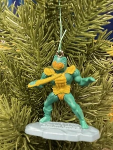 MOTU (He-Man) Adorno navideño personalizado de micro figura - MER-MAN - Imagen 1 de 1