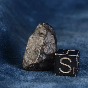 Sehr 16387 Von 5,24 G - Chondrit Carbonée Art CK3 - Bild 1 von 11