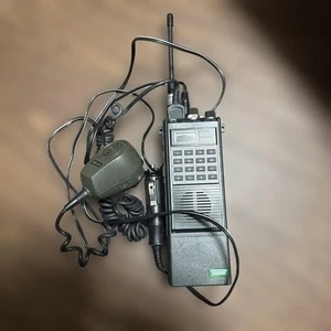 Odbiornik-odbiornik Junk ICOM IC-12 UHF - Zdjęcie 1 z 2