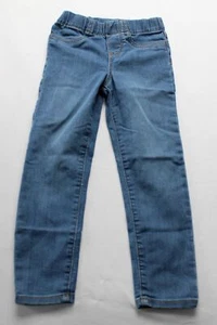 Oshkosh B'Gosh Girl's Basic Pull-On Jeggings CG2 Winchester Wash Size 5T NWT - Picture 1 of 4