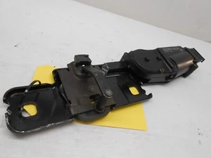 Audi A8, Trunk Lid Latch Lock Plate OEM 4H0827383A CK0137 XXFC1 - Picture 1 of 6
