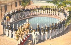 Postal vintage de lino Largo, banda de escuela secundaria de Florida década de 1940 - Imagen 1 de 2