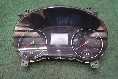 2018 KIA SPORTAGE LX Speedometer Gauge Cluster OEM 94021-D9180 146,132 MILES - Image 1 of 4