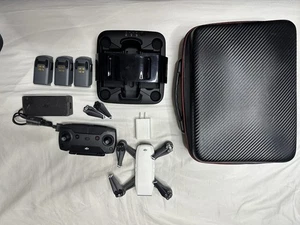 DJI Spark Drone Fly More And Wireless Charging Dock - Picture 1 of 8