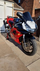 Honda Cbr954rr FireBlade 2003 - Picture 1 of 11