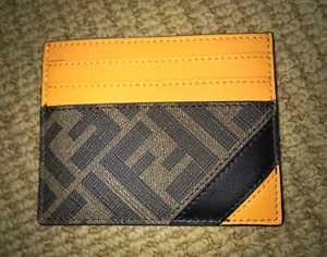FENDI 'FF Logo Diagonal' Auth Men's Canvas/Leather Card Case Holder Brn/Org NWT! - Afbeelding 1 van 24