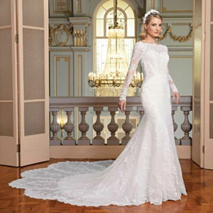 Elegant Ivory Mermaid Wedding Dresses Appliques Buttons Back Lace Bridal Gowns - Picture 1 of 7