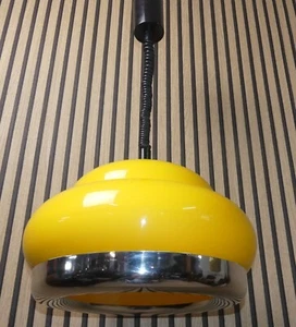 70er Jahre Hängelampe Pendelzug Deckenlampe Ø43cm GELB Kunststoff /Chrom Space - Bild 1 von 8