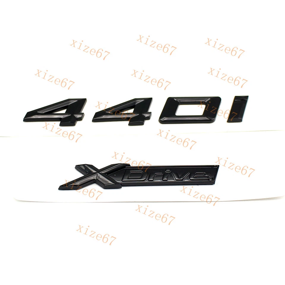 Emblema negro brillante 440i + letras número XDrive insignia maletero trasero Foto 1 de 4