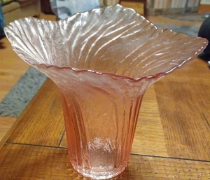 PINK VIKING GLASS RUFFLED EDGE West Va ART GLASS BARK TEXTURE 7" Tall x 6.75Wide - Picture 1 of 6