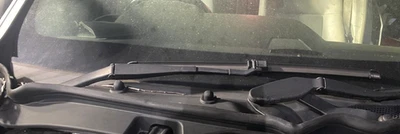 Mercedes-Benz E-Class W212 2009-2011 - o/s-driver front wiper arm - breaking 368 - Image 1 of 4