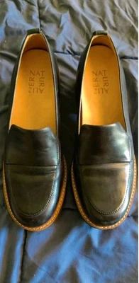 Mocasín Naturalizer Adiline, para mujer talla 9 ancho, negro Foto 1 de 4