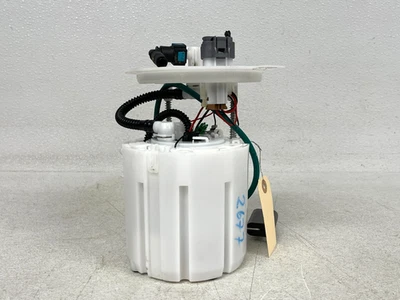 ⭐2021-2023 HYUNDAI ELANTRA GAS FUEL PUMP SENDING UNIT ASSEMBLY OEM LOT2677 - Image 1 of 4