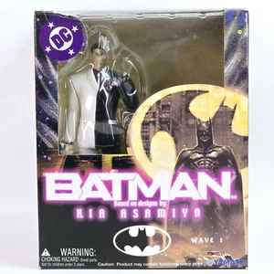 DC Comics Kia Asamiya TWO FACE Wave 1 Yamato Toys Figure - New In Box - Picture 1 of 20