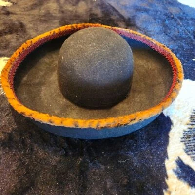 Sombrero de iglesia Whittall & Shon vintage Bollman 100 % fieltro lana estampado leopardo Foto 1 de 4