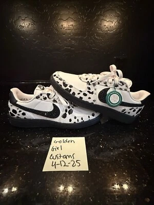 Brand New In Box! Custom Swarovski Crystal 1/1 Size 8.5 Women Nike Animal Print - Image 1 of 4