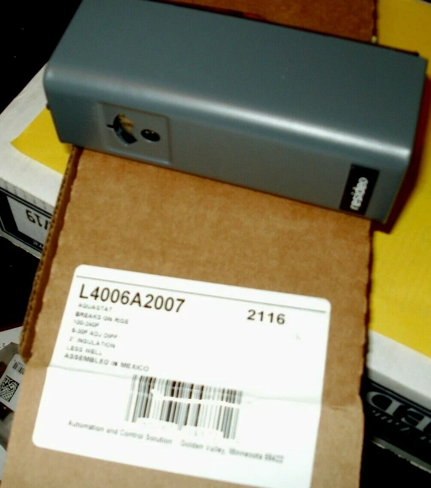 HONEWELL/ RESIDEO L4006A2007 AQUASTAT BRAND NEW - Image 1 of 1