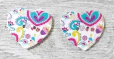 flower heart wood sewing buttons 2 holes 1 inch #10 blue yellow 2pc set - Image 1 of 2