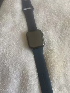 Apple Watch Series 5 Ex Cond 44mm Stainless Steel & Ceramic Case Apple ID LOCKED - Picture 1 of 5