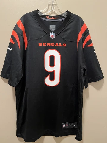 Authentic Cincinnati Bengals Football Jersey Burrow Size XL Cover