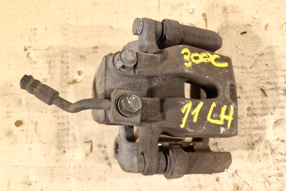 Задний левый суппорт бокового тормоза водителя для Chrysler 300C V6 2011-2014 годов выпуска - Изображение 1 из 3