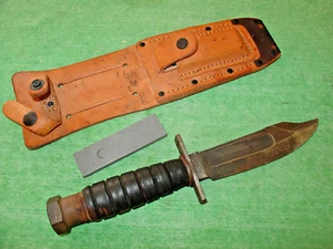 VINTAGE CAMILLUS PILOT'S SURVIVAL KNIFE FIXED BLADE + LEATHER SHEATH No.10-1983 - Picture 1 of 12