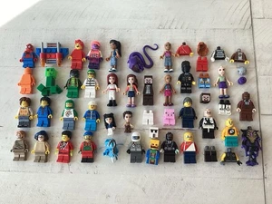 LEGO MINIFIGUREN TEILE GROSSPACKUNG LOT TORSOS KÖPFE HÜTE HAARE BEINE ZUBEHÖR STÜCKE!! - Bild 1 von 8